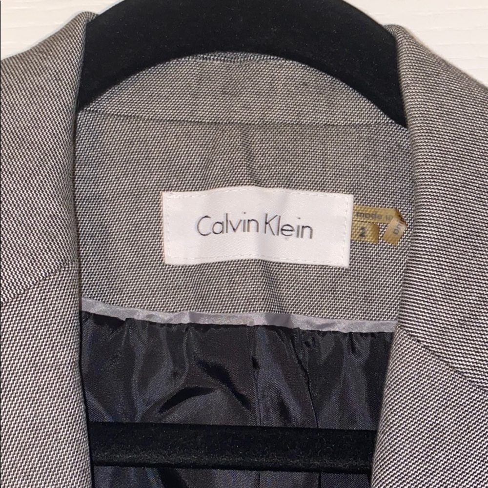 Calvin Klein blazer - Picture 2 of 4